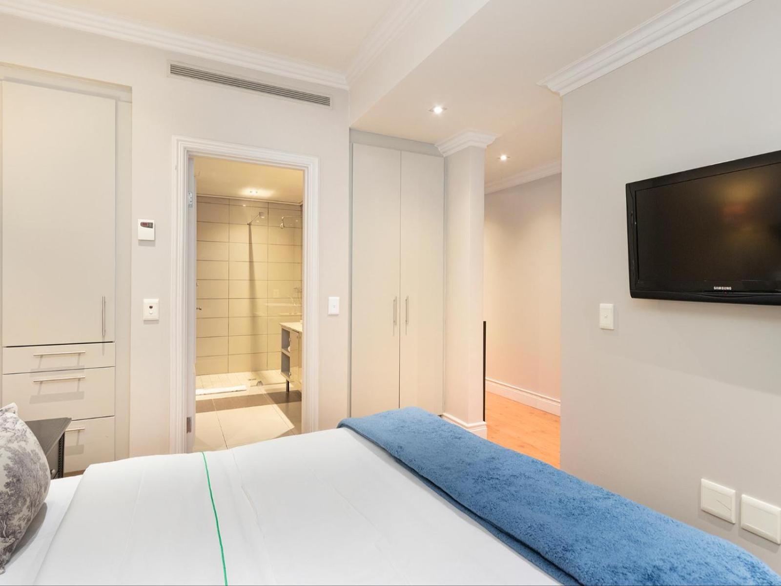 Cape Royale Apartments With Cape Finest Cape Town Room photo